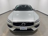 Used 2020 Volvo S60 T6 Momentum image 2