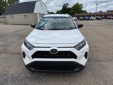 Used 2019 Toyota RAV4 LE image 3