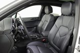 Used 2025 Porsche Macan image 5