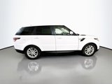 Used 2017 Land Rover Range Rover Sport SE image 4