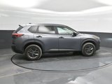 Used 2023 Nissan Rogue S image 4