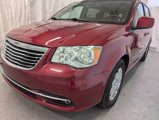 Used 2014 Chrysler Town & Country Touring image 3