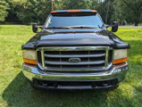 Used 2000 Ford F350 Lariat image 2