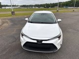 Used 2021 Toyota Corolla LE image 2