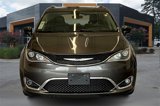 Used 2019 Chrysler Pacifica Touring-L image 2