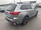 Used 2018 Mitsubishi Outlander LE image 3
