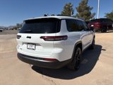 Used 2022 Jeep Grand Cherokee L Laredo image 5