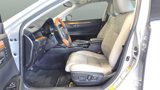 Used 2013 Lexus ES 300h image 2