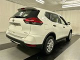 Used 2017 Nissan Rogue S image 2