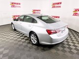 Used 2019 Chevrolet Malibu LT image 2