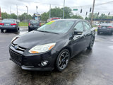 Used 2012 Ford Focus SE w/ SE Sport Pkg image 2