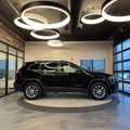 Used 2021 Jeep Cherokee Latitude Lux image 2