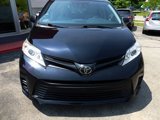 Used 2019 Toyota Sienna L image 2