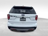 Used 2016 Ford Explorer XLT w/ Equipment Group 202A image 4
