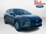Used 2023 Ford Escape Active w/ Cold Weather Package image 4
