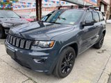 Used 2017 Jeep Grand Cherokee Altitude image 3
