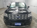 Used 2017 Ford Explorer XLT image 5