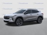 New 2025 Chevrolet Trax RS image 2