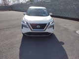 Used 2023 Nissan Rogue SV image 2