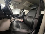 Used 2015 Chrysler Town & Country Touring-L w/ Driver Convenience Group image 2