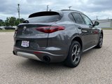 Used 2022 Alfa Romeo Stelvio Ti image 5