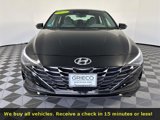 Used 2022 Hyundai Elantra SEL w/ Convenience + Premium Package image 3