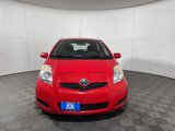 Used 2009 Toyota Yaris 4-Door Hatchback image 2