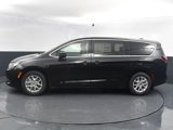 New 2025 Chrysler Voyager LX image 4