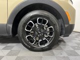 Used 2023 Hyundai Santa Cruz SEL w/ Activity Package image 2