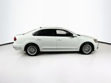Used 2017 Volkswagen Passat 1.8T SE image 4