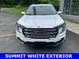 Used 2024 GMC Terrain SLT image 3