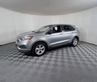 Used 2021 Ford Edge SE image 2