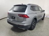 Used 2021 Volkswagen Tiguan SE w/ Panoramic Sunroof Package image 4