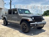 Used 2021 Jeep Gladiator Sport image 2
