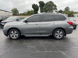 Used 2018 Nissan Pathfinder SV image 4