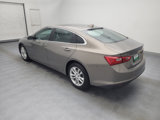 Used 2018 Chevrolet Malibu LT image 3