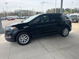 Certified 2022 Ford Edge SEL w/ Convenience Package image 4