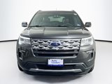 Used 2019 Ford Explorer XLT w/ Equipment Group 202A image 2