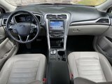 Used 2018 Ford Fusion SE w/ Fusion SE Technology Package image 3