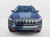 Used 2018 Jeep Cherokee Trailhawk w/ Comfort/Convenience Group image 2