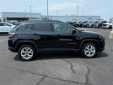 New 2025 Jeep Compass Latitude image 2