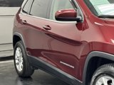 Used 2019 Jeep Cherokee Latitude w/ Cold Weather Group image 3