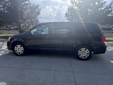 Used 2018 Dodge Grand Caravan SE w/ UConnect Hands-Free Group image 3
