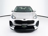 Used 2020 Kia Sportage LX image 2