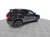 Used 2019 Jeep Grand Cherokee Laredo image 3
