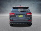 Used 2017 Kia Sorento EX image 4