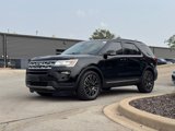 Used 2018 Ford Explorer XLT image 4
