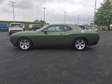 Used 2023 Dodge Challenger SXT image 2