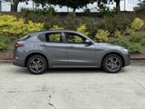 Used 2022 Alfa Romeo Stelvio Ti image 2