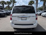 Used 2016 Chrysler Town & Country Limited Platinum image 4